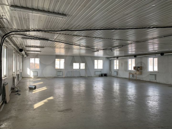 Производство, 2106 м²