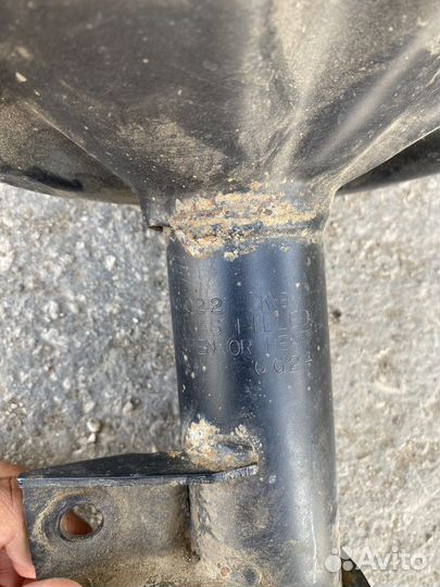 Стойки hyundai elantra