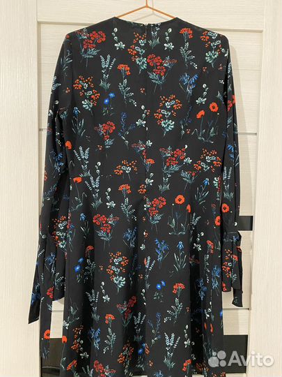 Платье ostin 46