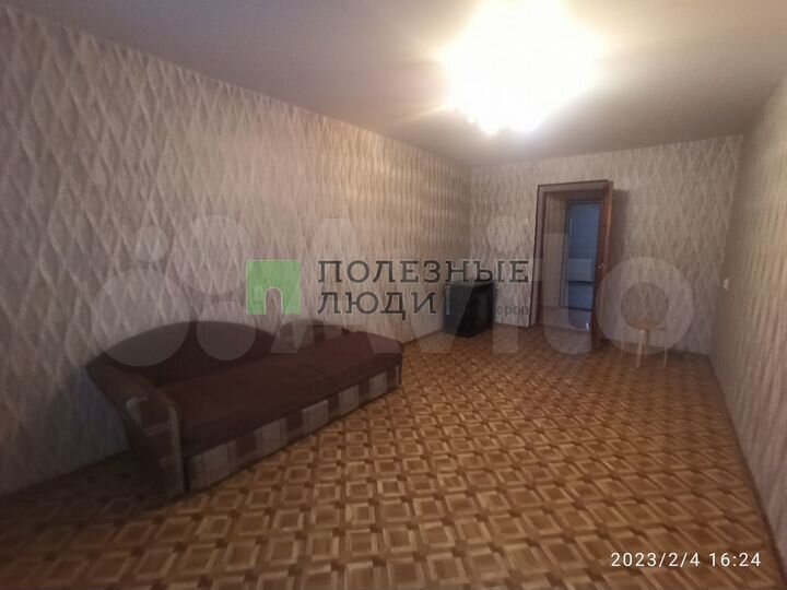 2-к. квартира, 55 м², 8/10 эт.