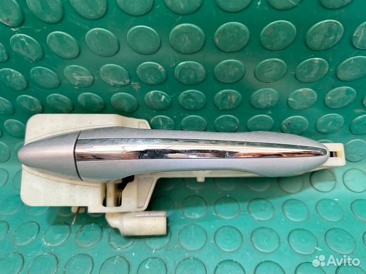 Ручка двери задней наружная правая Kia Optima III