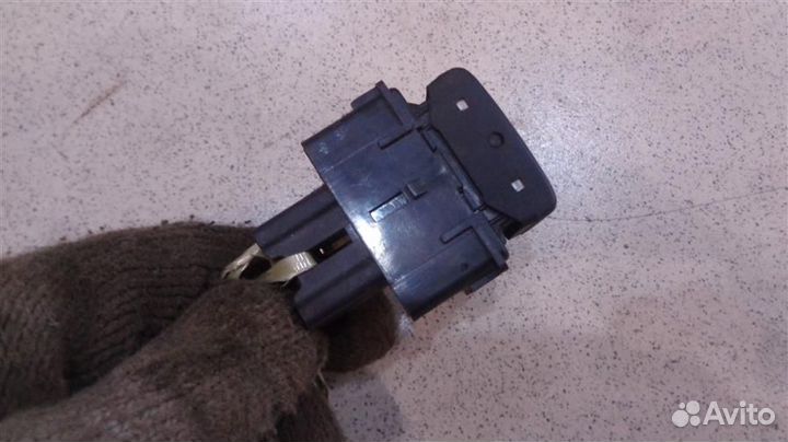 Кнопка многофункциональная Infiniti QX56 JA60 200