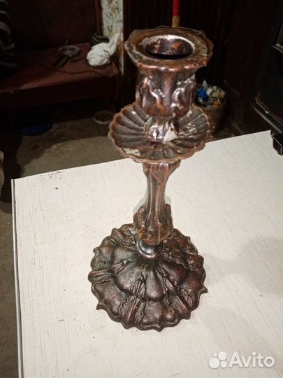 Подсвечник