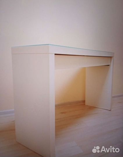 Туалетный столик