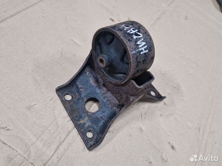 Опора двигателя левая Nissan Almera N16 2002-2008