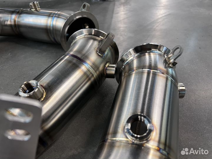 Даунпайпы X5M X6M F95 F96 E70 E71