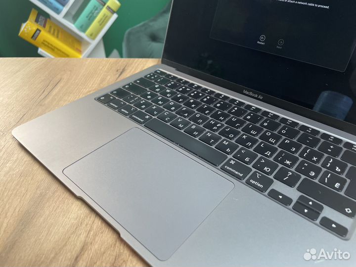 Apple MacBook Air M1 8CPU/7GPU/8GB/256GB