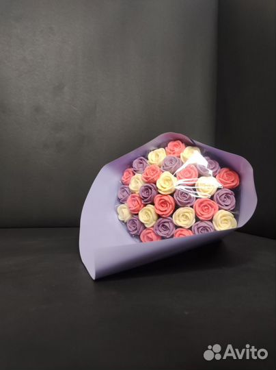 Букет Роз из Белого Бельгийского Шоколада - 29шт