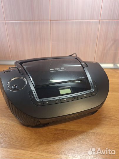 Магнитола philips az1837