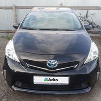 Toyota Prius V 1.8 CVT, 2012, 190 000 км, с пробегом, цена 1 575 000 руб.