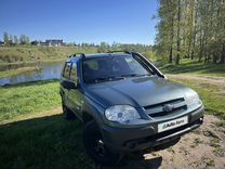 Chevrolet Niva 1.7 MT, 2014, 150 000 км, с пробегом, цена 600 000 руб.