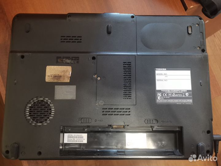 Ноутбук toshiba
