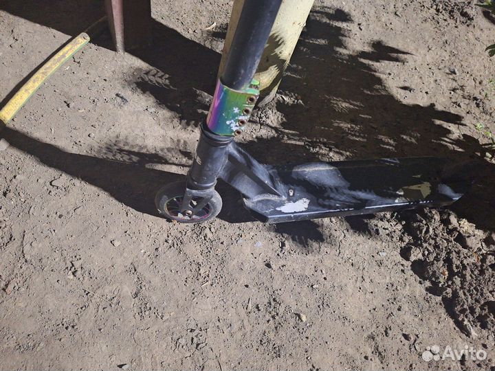 Трюкавой самокат