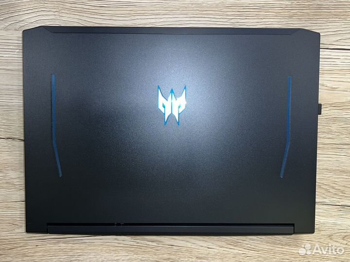 Игровой ноутбук acer Predator Helios 300 15.6