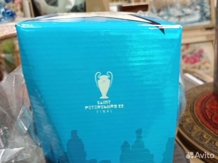 Футбольный мяч adidas лч 2022 Санкт-Петербург