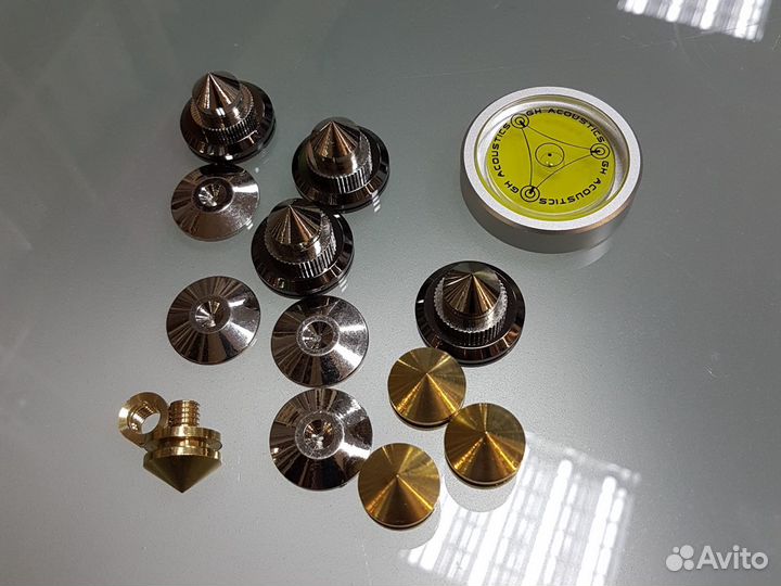 Подставки под шипы для аппаратуры