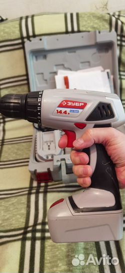 Шуруповерт Зубр 14.4