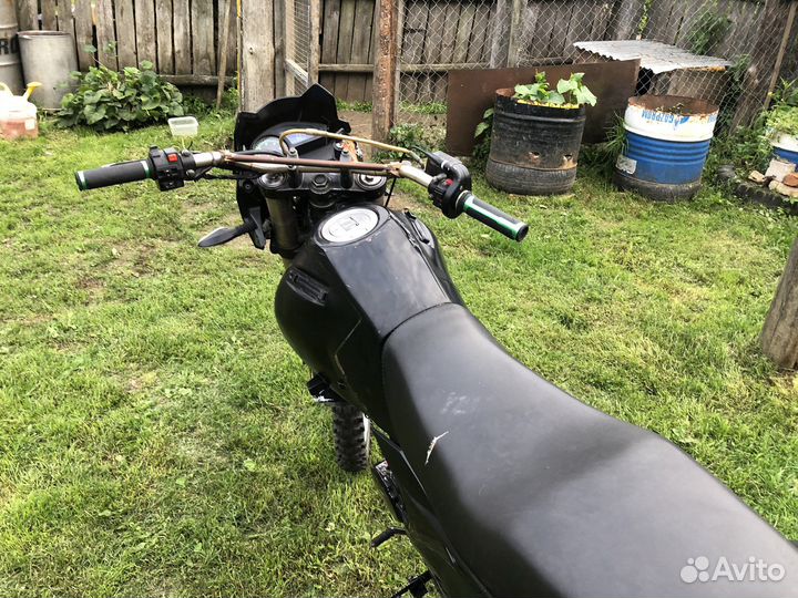 Продам мотоцикл,требует ремонта,замена поршневой