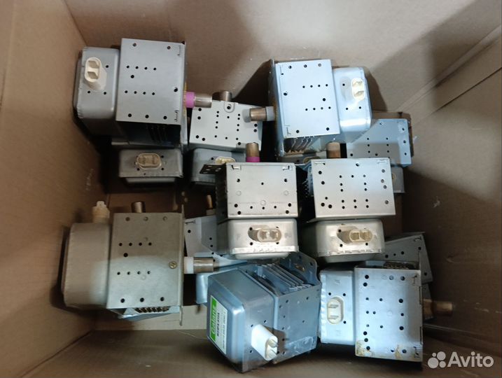 Магнетрон от свч от микроволновки