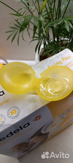 Молокоотсос medela электрический