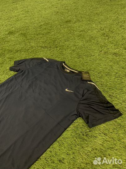 Футболка nike