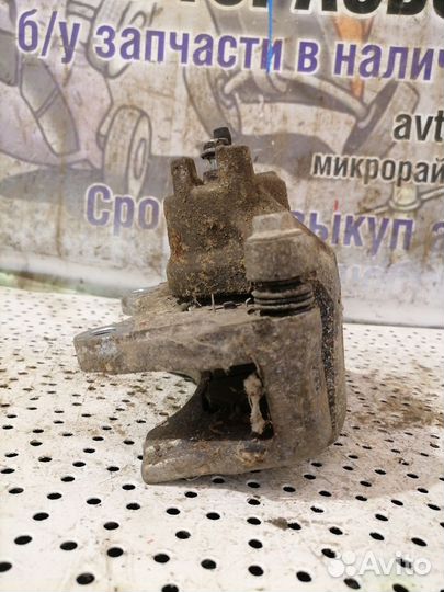 Суппорт тормозной передний левый Mitsubishi ASX