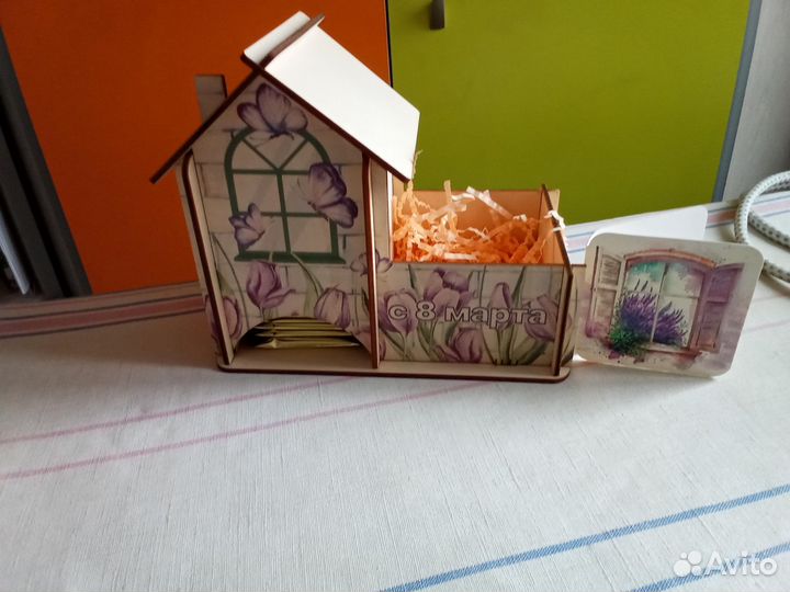 Сувенир а 8 марта в подарок