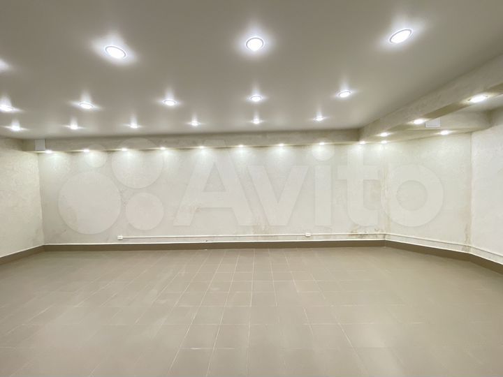 Помещение, 39,7 м2, новый ремонт, первая линия