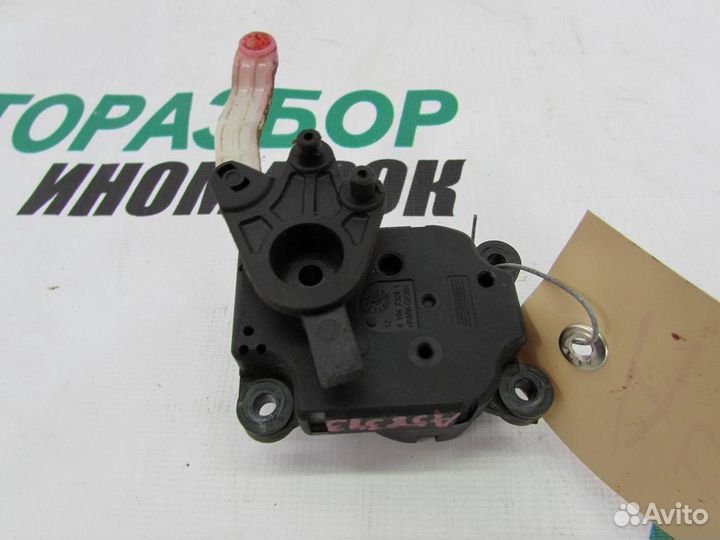 Моторчик заслонки печки для Renault Fluence 2010