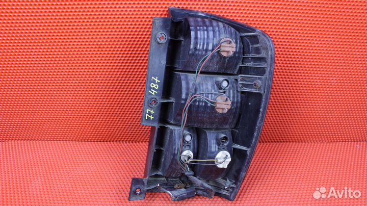 Фонарь задний левый Kia Carnival VQ G6EA 92401-4J0