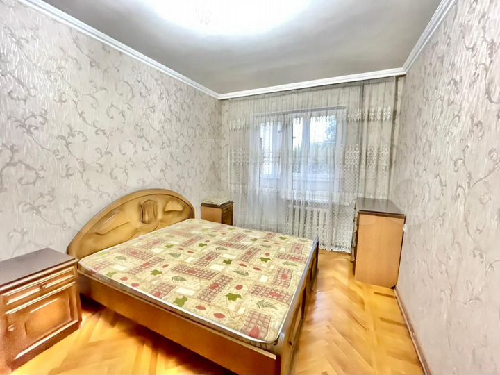 3-к. квартира, 70 м², 3/5 эт.