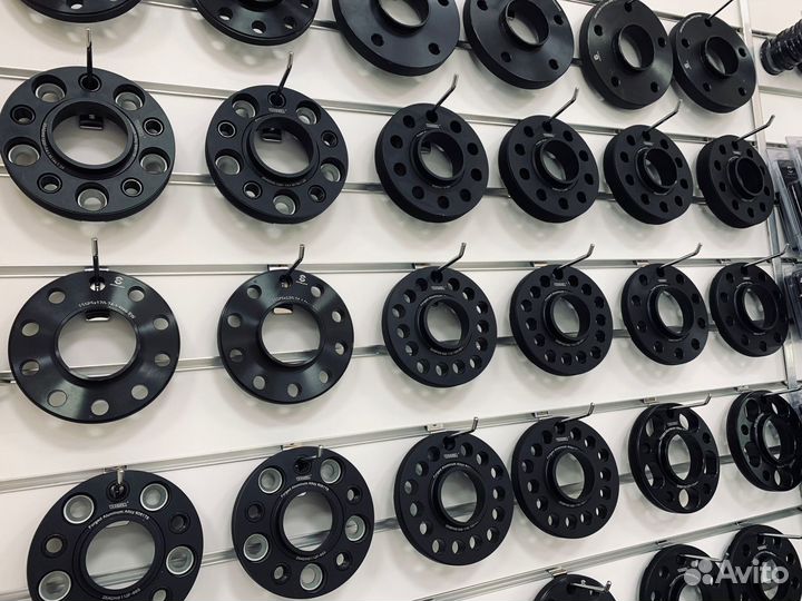 Облегченные колесные проставки на все автомобили