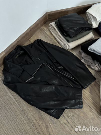 Пакет женских фирменных вещей s/m