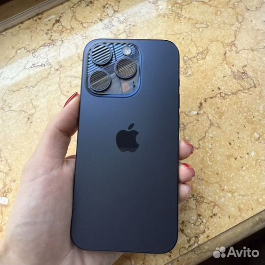 iPhone 15 Pro, 512 ГБ