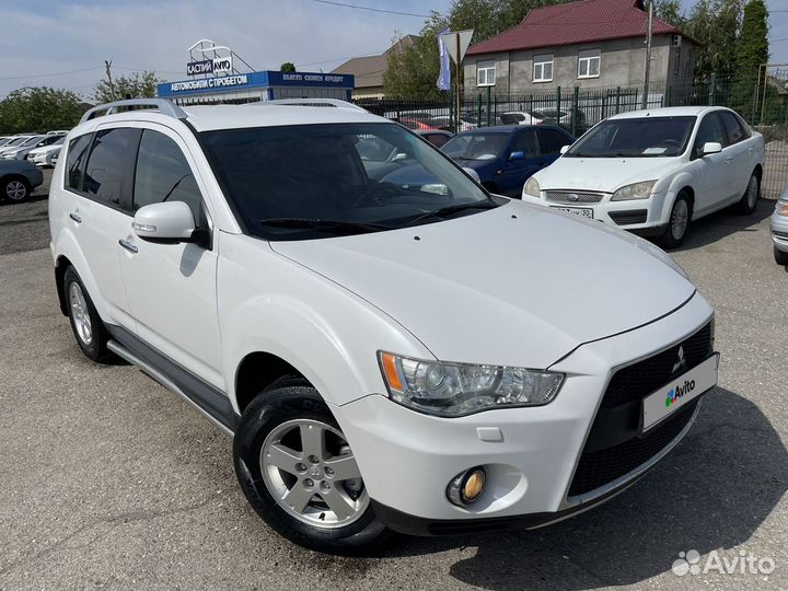 Mitsubishi Outlander 2.4 CVT, 2010, 207 602 км