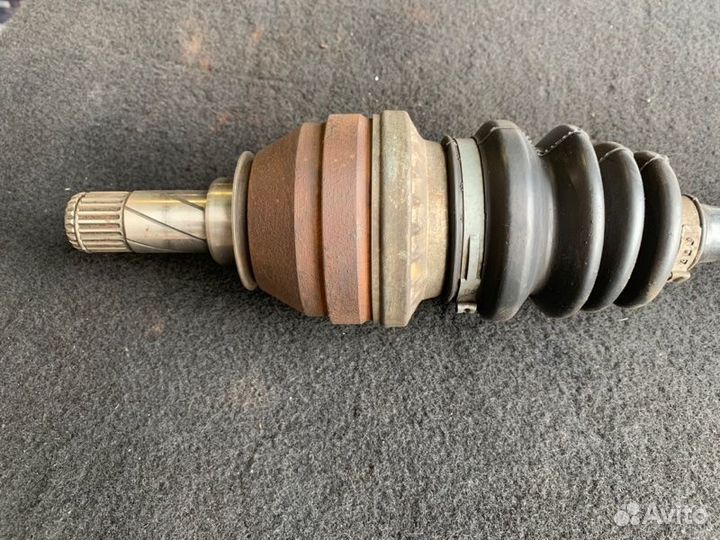 Привод правый Opel Astra H хэтчбек Z14XEP 2010