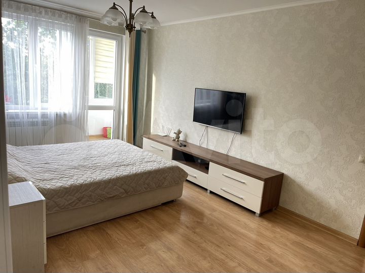 2-к. квартира, 58 м², 5/9 эт.