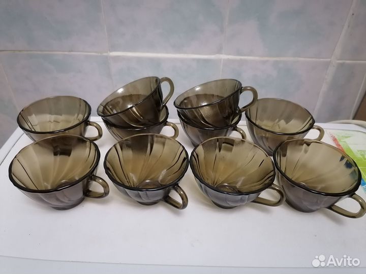 Кружки тёмное стекло