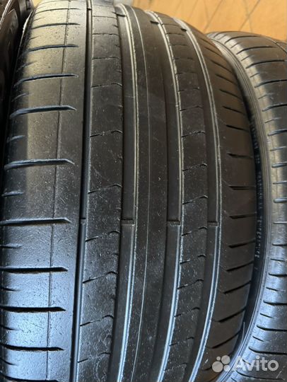 Pirelli P Zero PZ4 275/45 R21 и 315/40 R21 111Y