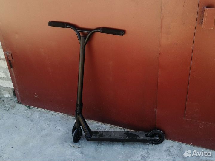 Трюковой самокат playshion