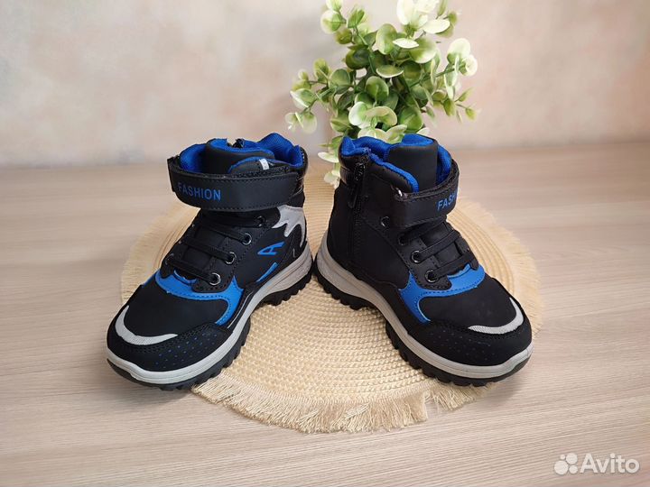 Зимние ботинки на мальчика 27 р-р 17 см