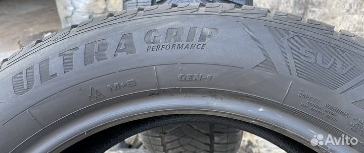 Goodyear UltraGrip Performance SUV Gen-1 255/55 R20