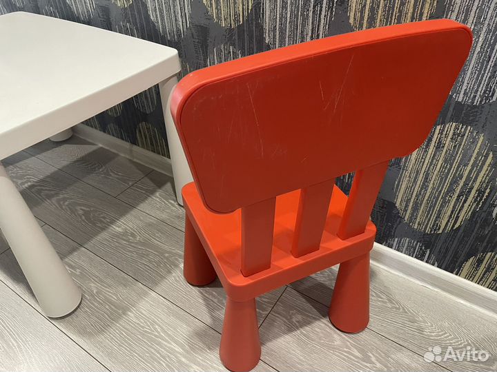 Детский стол и стул IKEA