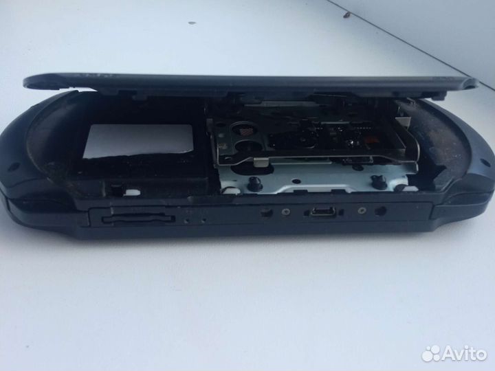 Sony PSP e1008