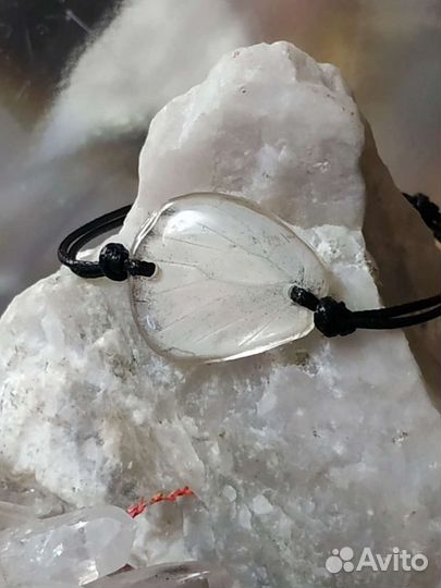 Браслет из крыла бабочки