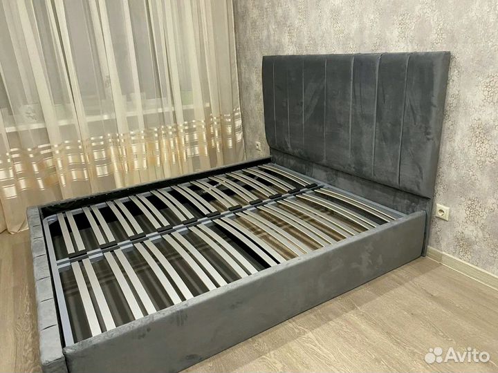 Кровать двуспальная на заказ