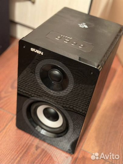 Музыкальная колонка