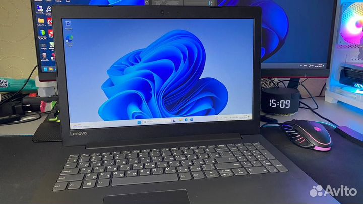 Ноутбук Lenovo 81D6