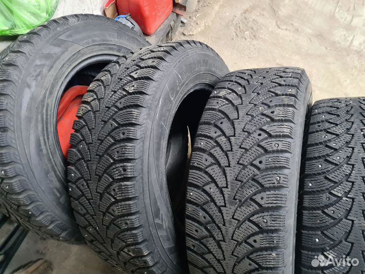 Nokian Tyres Nordman 4 215/65 R16 102T