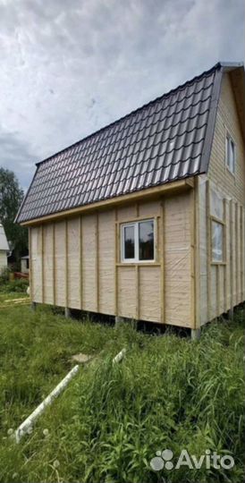 Бригада строителей